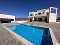 Nuevas villas de lujo inc. tierra, licencias y legalidades in Real Estate Alicante