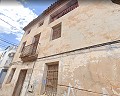 Stadthaus zur Reform in Teresa De Cofrentes in Real Estate Alicante