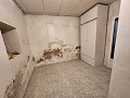 Large 6 Bed 2 Bath Townhouse in Real Estate Alicante
