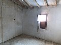 Herenhuis met 4 slaapkamers en tuin in Real Estate Alicante