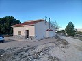 Landhaus mit herrlicher Aussicht. in Real Estate Alicante