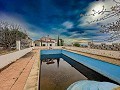 2 Landhäuser in Novelda in Real Estate Alicante