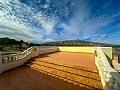 Incredible villa with pool in Pinoso in Real Estate Alicante