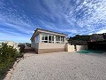 Incredible villa with pool in Pinoso in Real Estate Alicante