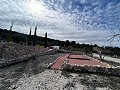 Incredible villa with pool in Pinoso in Real Estate Alicante