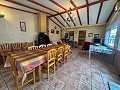 Schöne Villa zwischen Sax und Elda mit Pool und Gästehaus in Real Estate Alicante