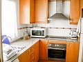 Mooie halfvrijstaande woning met 3 verdiepingen in Hondon de las Nieves in Real Estate Alicante