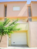 Mooie halfvrijstaande woning met 3 verdiepingen in Hondon de las Nieves in Real Estate Alicante