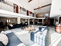 Beeindruckende Villa mit 9 Schlafzimmern in Biar in Real Estate Alicante