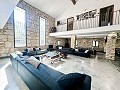 Beeindruckende Villa mit 9 Schlafzimmern in Biar in Real Estate Alicante
