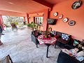 Geräumige Villa mit 7 Schlafzimmern und Pool in Onil in Real Estate Alicante