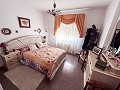 Geräumige Villa mit 7 Schlafzimmern und Pool in Onil in Real Estate Alicante
