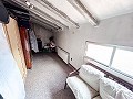 Geräumige Villa mit 7 Schlafzimmern und Pool in Onil in Real Estate Alicante