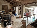 Großes Stadthaus mit Innenhof und Garage in Real Estate Alicante