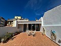 Schönes dreistöckiges Haus im Zentrum von Almansa in Real Estate Alicante