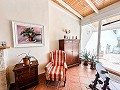Schönes dreistöckiges Haus im Zentrum von Almansa in Real Estate Alicante