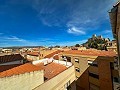 Schönes dreistöckiges Haus im Zentrum von Almansa in Real Estate Alicante