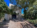 Geräumiges Landhaus mit 8 Zimmern zum Renovieren in Yecla in Real Estate Alicante