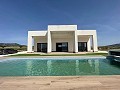 Schöner Neubau mit Pool in Real Estate Alicante