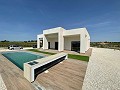 Schöner Neubau mit Pool in Real Estate Alicante