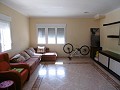 Espectacular villa de 3 dormitorios y 2 baños con piscina in Real Estate Alicante