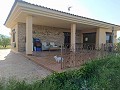 Excellent villa very close to Yecla in Real Estate Alicante