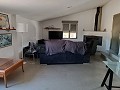 Villa grande de 4 dormitorios y 2 baños muy cerca de Yecla in Real Estate Alicante