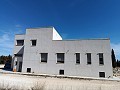 Villa grande de 4 dormitorios y 2 baños muy cerca de Yecla in Real Estate Alicante