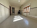 Casa de tres habitaciones y dos baños en Pinoso in Real Estate Alicante