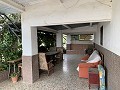 Casa de campo con 4 dormitorios, Garaje y Piscina in Real Estate Alicante