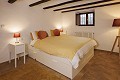 Finca met 7 slaapkamers en 8 badkamers in Alcoy in Real Estate Alicante