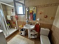 Villa met 3 slaapkamers en 3 badkamers met een prachtig uitzicht in Real Estate Alicante