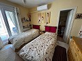 Villa met 3 slaapkamers en 3 badkamers met een prachtig uitzicht in Real Estate Alicante