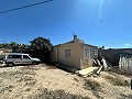 Charming country house to renovate in Monóvar in Real Estate Alicante