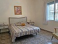 Maison de 3 chambres avec grande cour à Pinoso in Real Estate Alicante