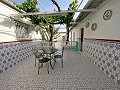 Maison de 3 chambres avec grande cour à Pinoso in Real Estate Alicante