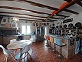 Großes Haus im Dorf in der Nähe von Pinoso und Monovar in Real Estate Alicante