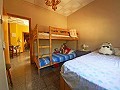 Villa tranquille de 3 chambres à Pinoso in Real Estate Alicante