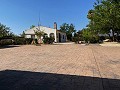Villa tranquille de 3 chambres à Pinoso in Real Estate Alicante