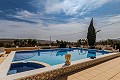 Atemberaubende freistehende Villa in Yecla mit Pool und Garage in Real Estate Alicante