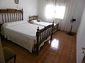 Estupendo chalet a 4 km de Yecla in Real Estate Alicante
