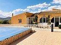 Wunderschön erhaltenes Landhaus in atemberaubender Yecla-Lage in Real Estate Alicante