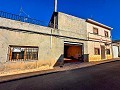 Amplia casa de 2 plantas en Pinoso in Real Estate Alicante