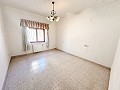 Amplia casa de 2 plantas en Pinoso in Real Estate Alicante