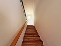 Villa de 7 dormitorios y 4 baños en Elda in Real Estate Alicante
