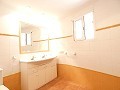 Villa de 7 dormitorios y 4 baños en Elda in Real Estate Alicante
