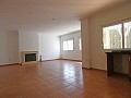 Villa de 7 dormitorios y 4 baños en Elda in Real Estate Alicante
