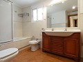 Villa de 7 dormitorios y 4 baños en Elda in Real Estate Alicante