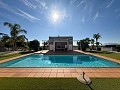 Superbe demeure avec piscine privée, terrain de sport et espace barbecue in Real Estate Alicante