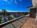 Superbe demeure avec piscine privée, terrain de sport et espace barbecue in Real Estate Alicante